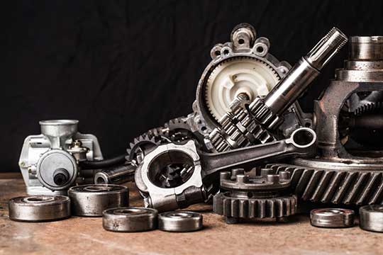 Transmission Troubles? How to Spot the Early Warning Signs